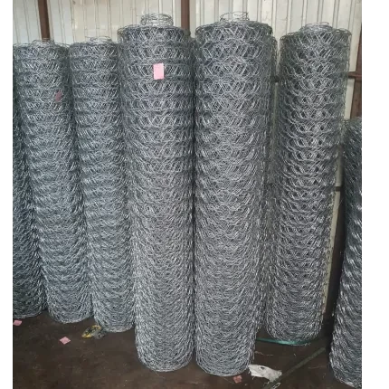 Triple twisted heavy Gauge Galvanized Chain link fence 16-Gauge (8ft High;18mtrs)